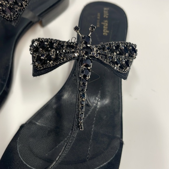 KATE SPADE. Woman’s. Leather butterfly gem size 8. Excellent condition - Picture 5 of 10